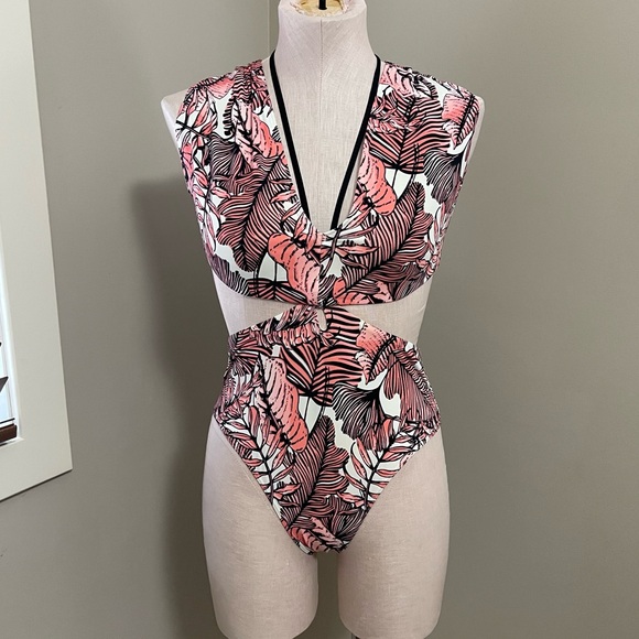 AQUA ROSE One Piece Swim Suit Swimsuit Leaf Print - Picture 2 of 10